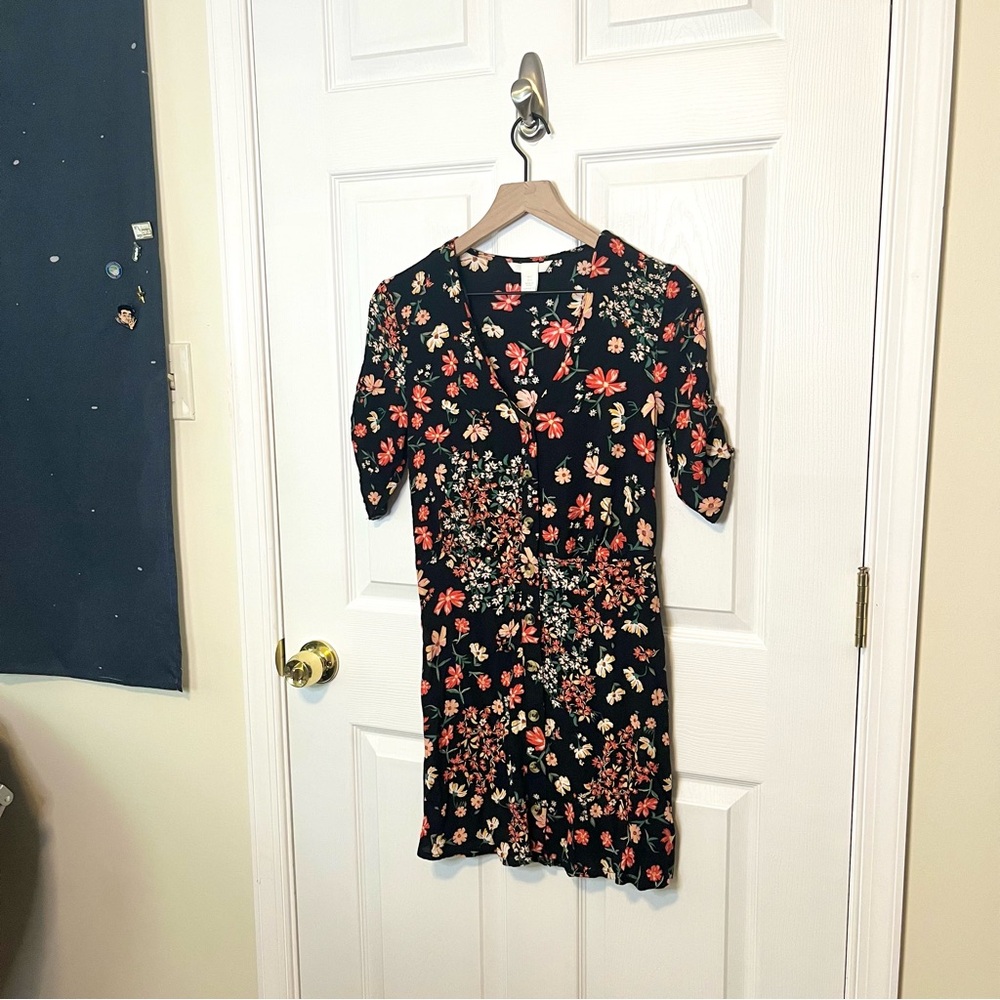 ✧･ﾟh&m floral mini dress